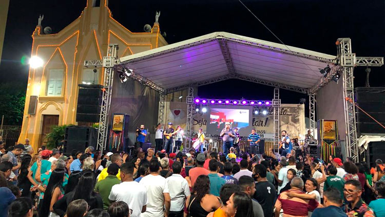 Juazeiro do Norte celebra 179 anos do Padre Cícero no Largo da Capela do Socorro