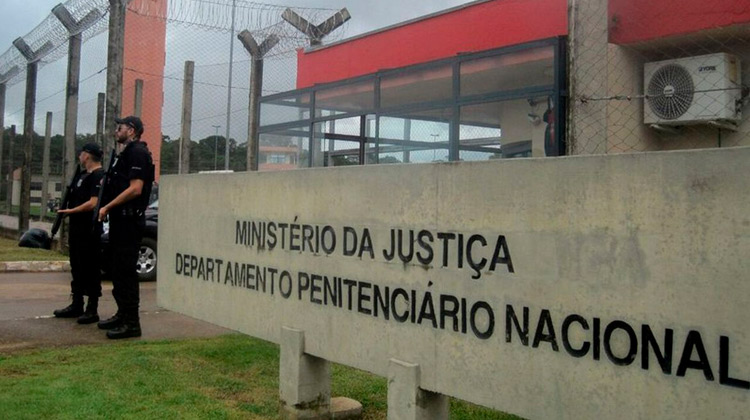 Agentes penitenciários anunciam paralisação de 24h nesta sexta-feira