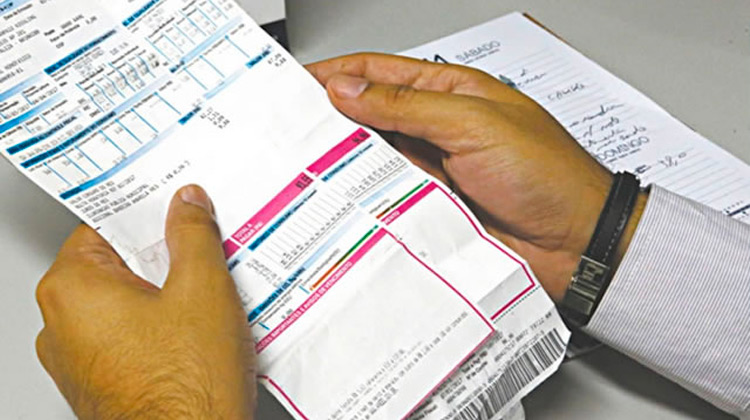 Solicitação de aumento da conta de luz no Ceará será discutida na próxima semana pela Aneel