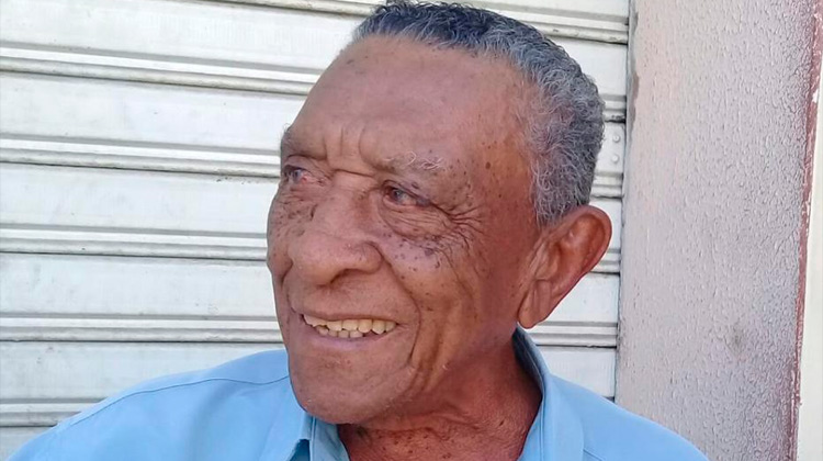 Morre em Juazeiro o conhecido dentista Doutor Balbino. Veja o mesmo recitando poesia