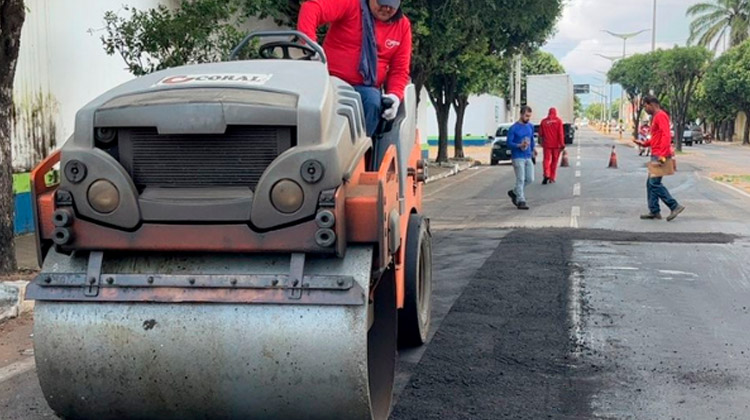 Juazeiro do Norte: após as chuvas, dez equipes atuam na recuperação das vias da cidade