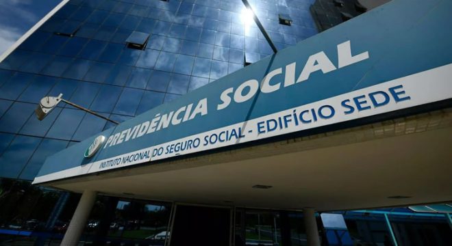 INSS começa a pagar décimo terceiro antecipado nesta sexta, 24