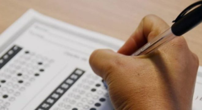 Confira os concursos e seleções com vagas abertas no Ceará nesta semana; salários chegam a R$ 22 mil