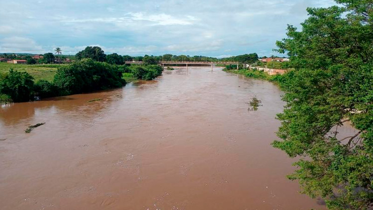 Sobe para 24 o número de açudes sangrando no Ceará
