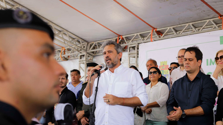 Elmano entrega novo Batalhão do Raio no município de Campos Sales