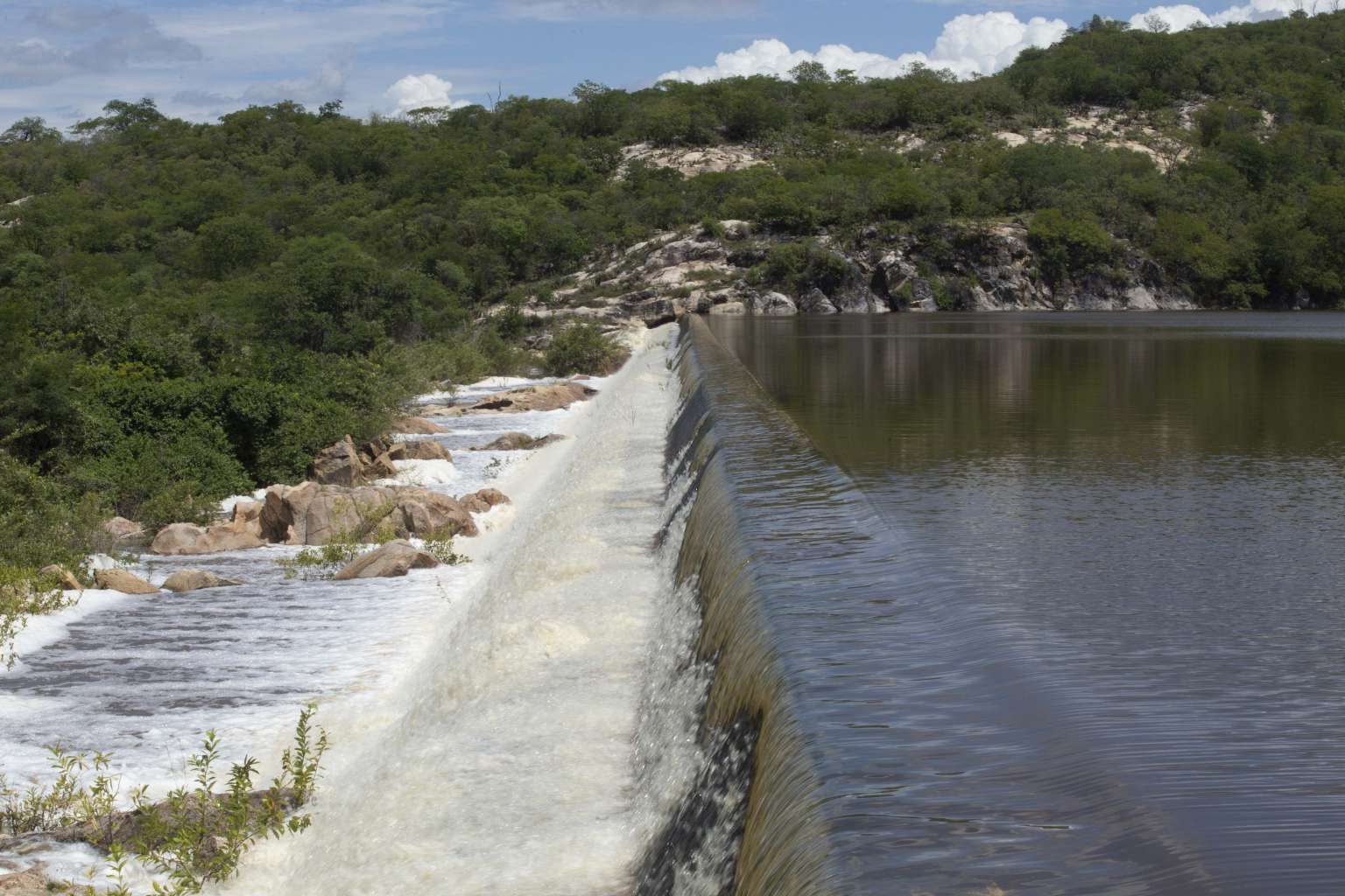 Com 64 açudes sangrando, Ceará bate recorde hídrico dos últimos 12 anos
