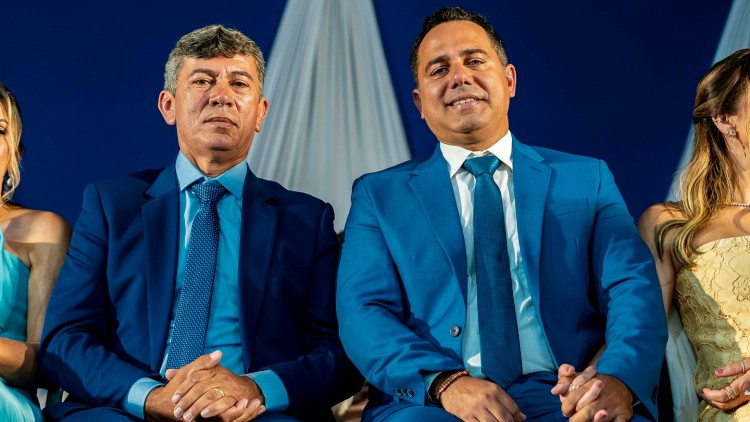 Prefeito e vice de Iguatu têm mandatos cassados por suspeita de compra de votos