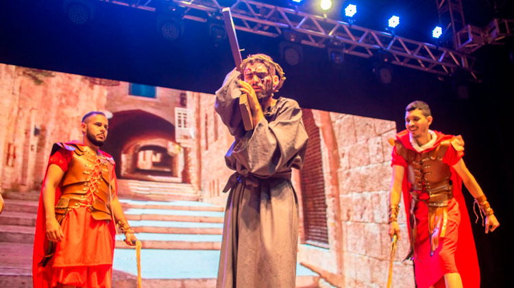 Espetáculo musical A Contemplação da Paixão de Cristo acontece no Cariri Shopping nesta quarta, 5
