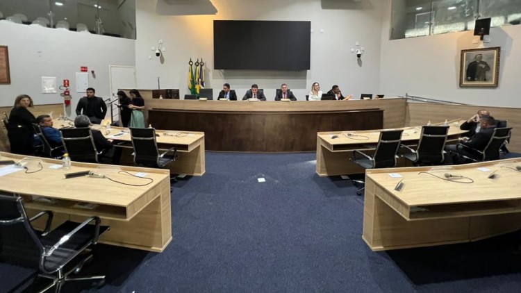 Após repercussão na Câmara de Juazeiro do Norte, vítimas de violência doméstica conquistam transporte para realização de cursos